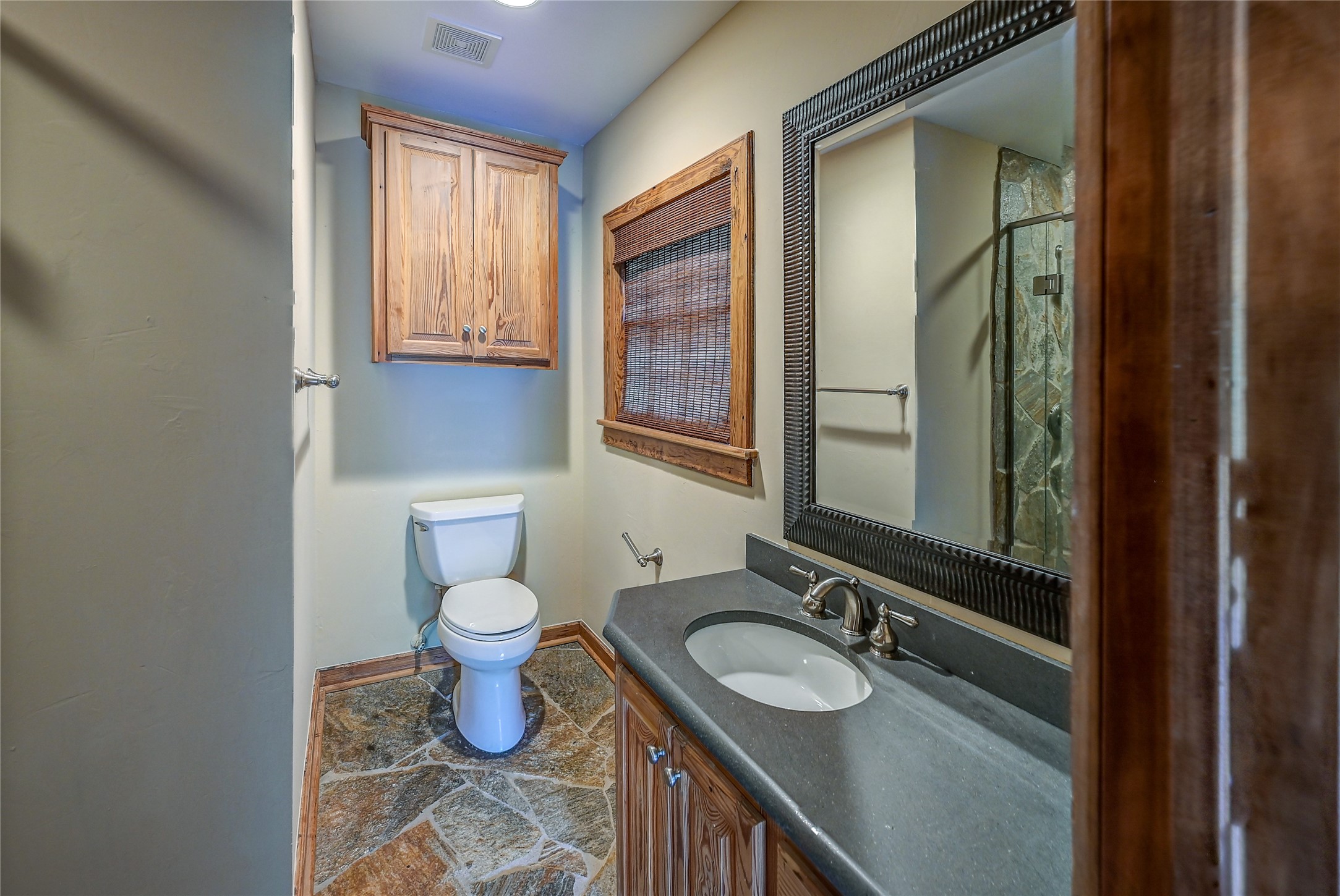 5922 Joyce Way