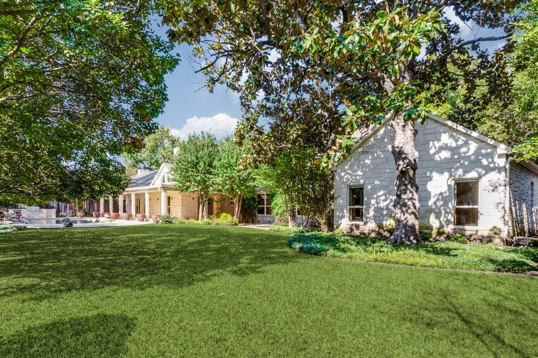 5922 Joyce Way