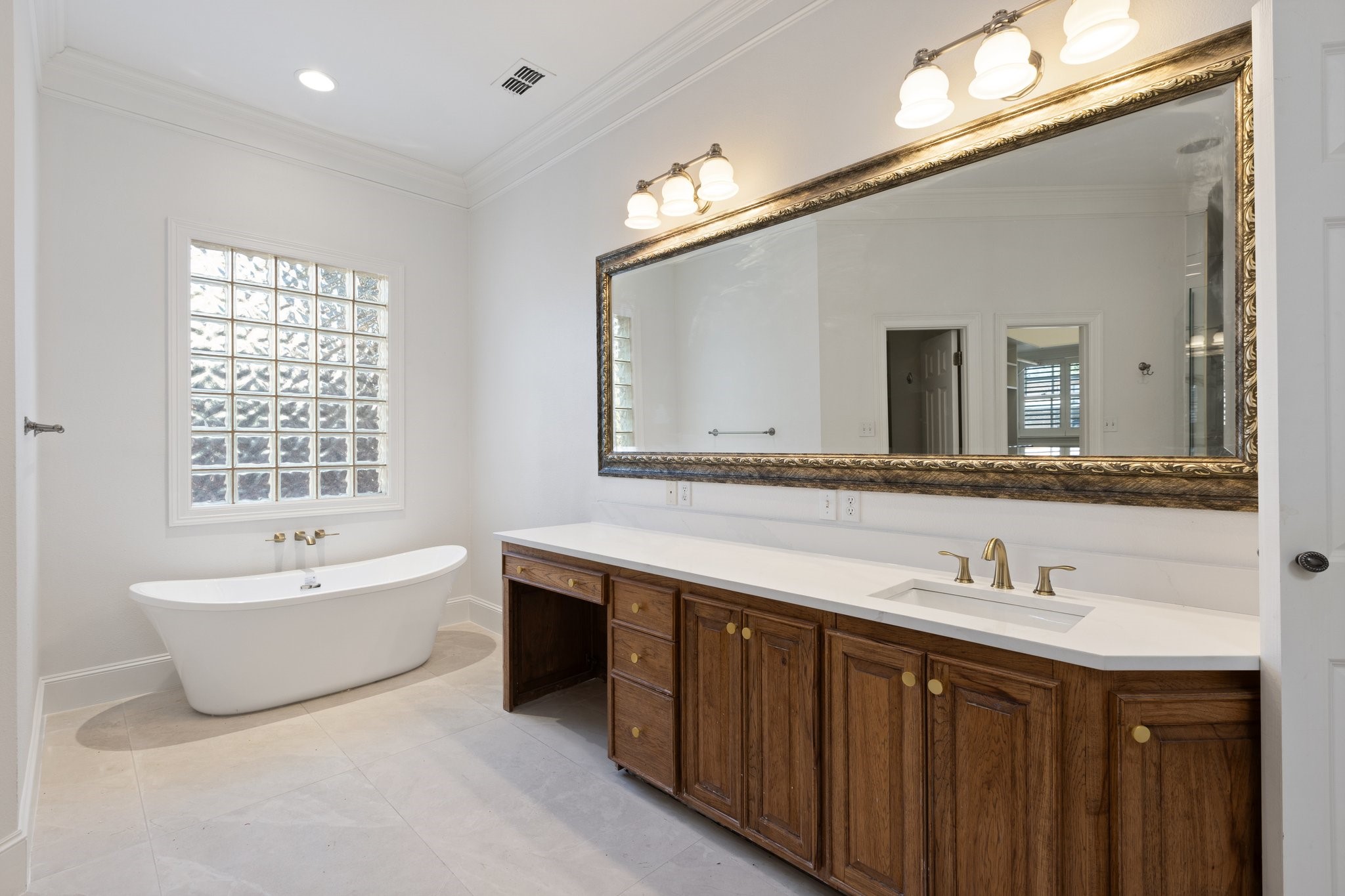 5922 Joyce Way