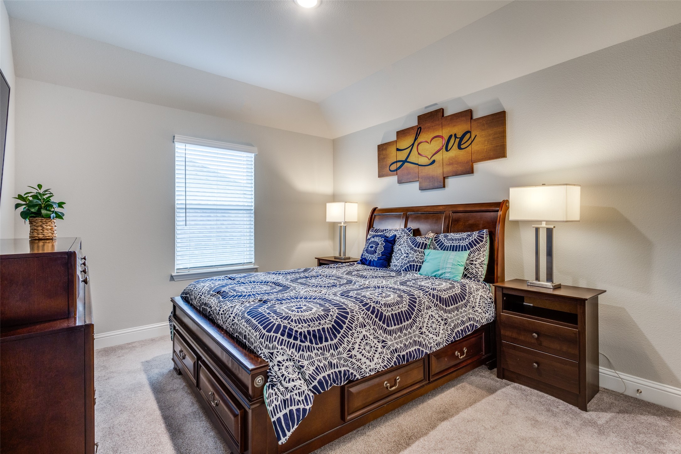 1421 Benavites Drive