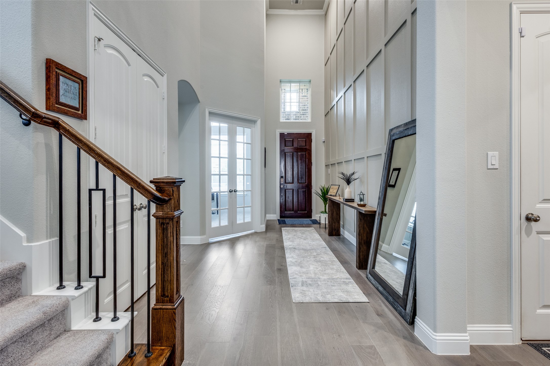 1421 Benavites Drive