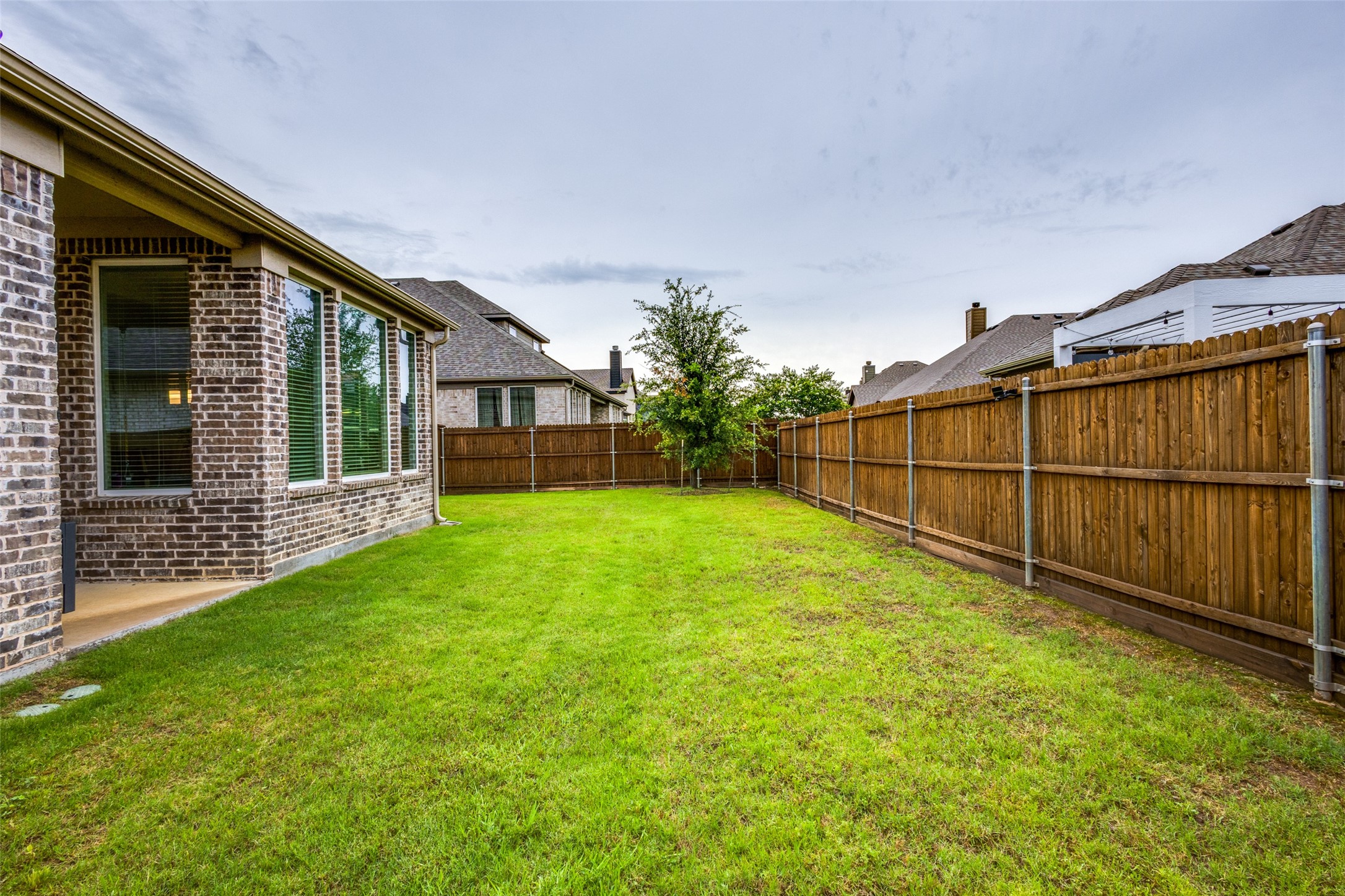 1421 Benavites Drive