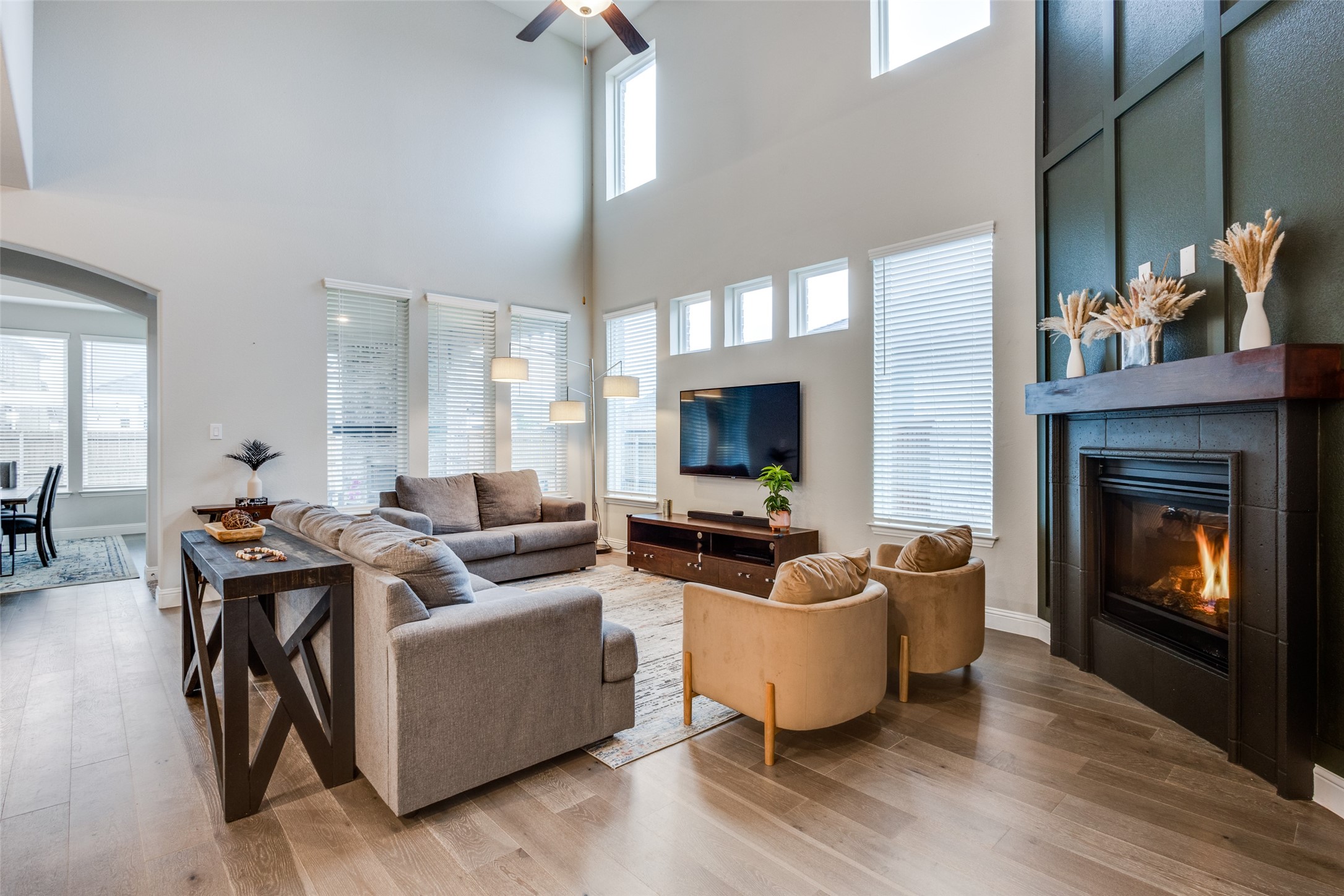 1421 Benavites Drive