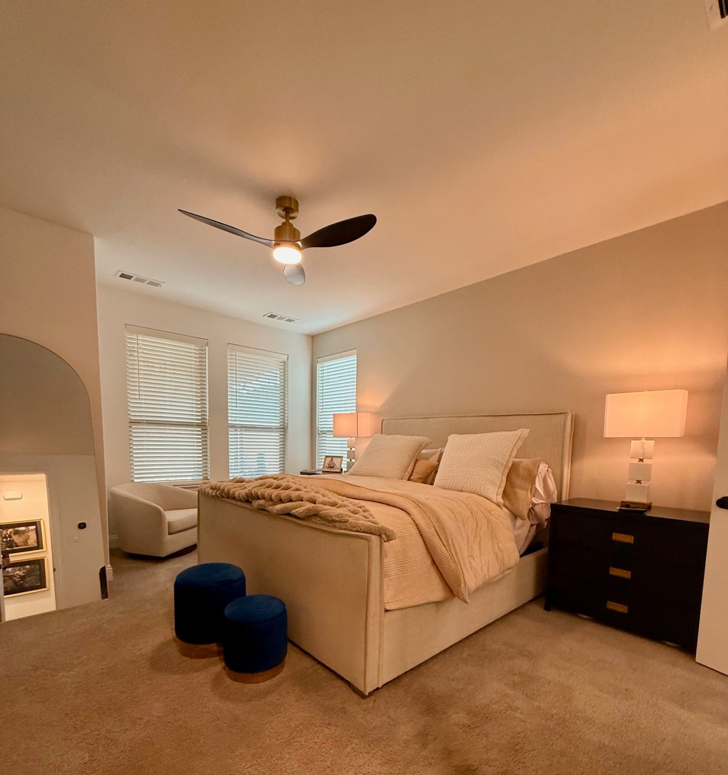 2413 Latimer Mews