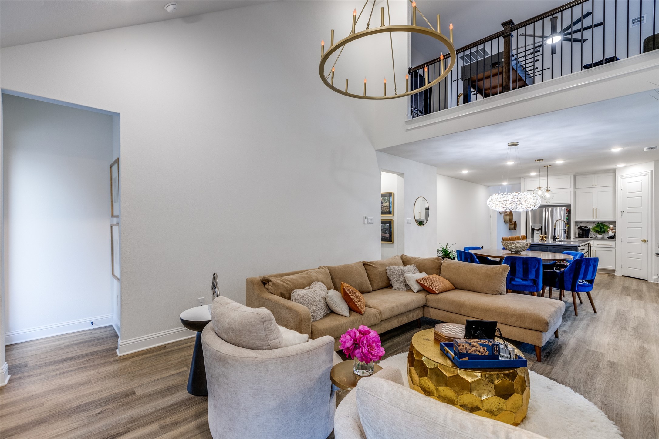 2413 Latimer Mews