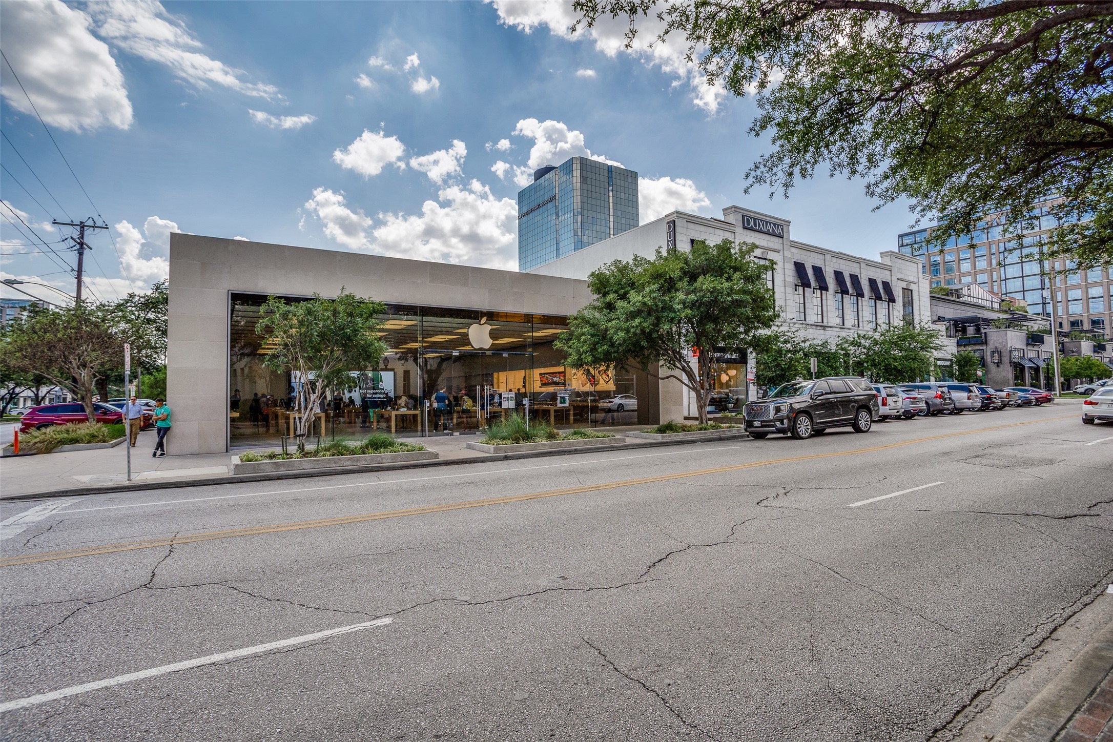 4611 Travis Street 809A