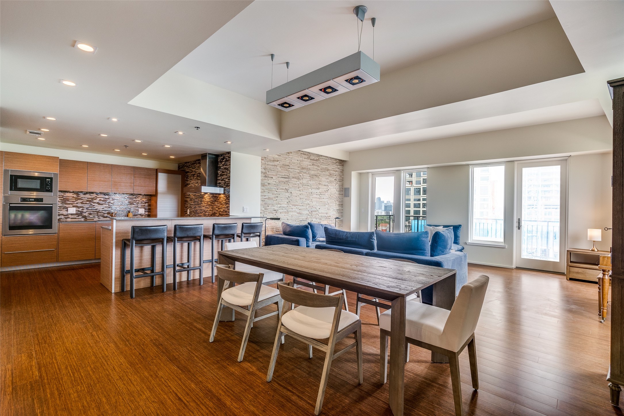 4611 Travis Street 809A