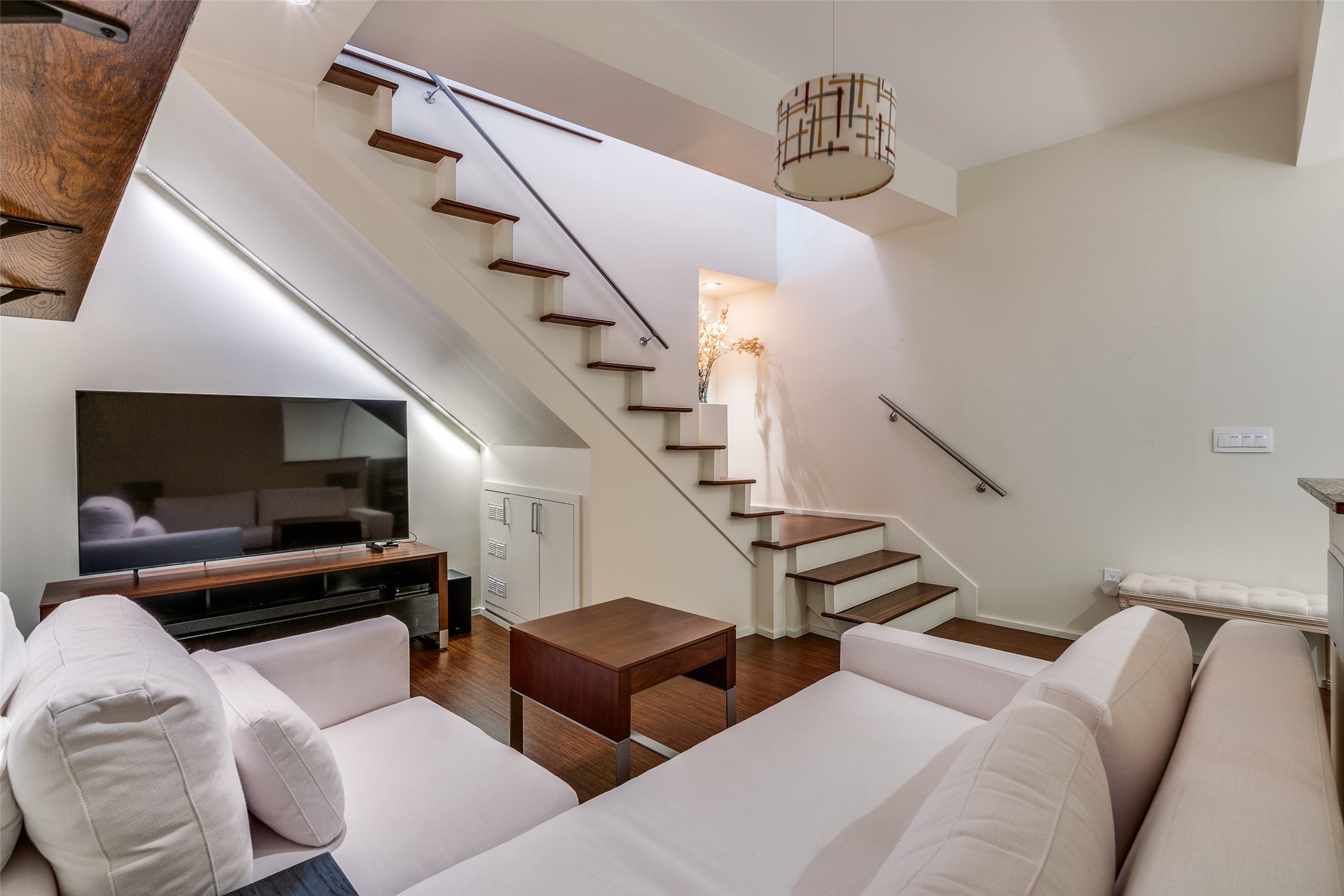 4611 Travis Street 809A