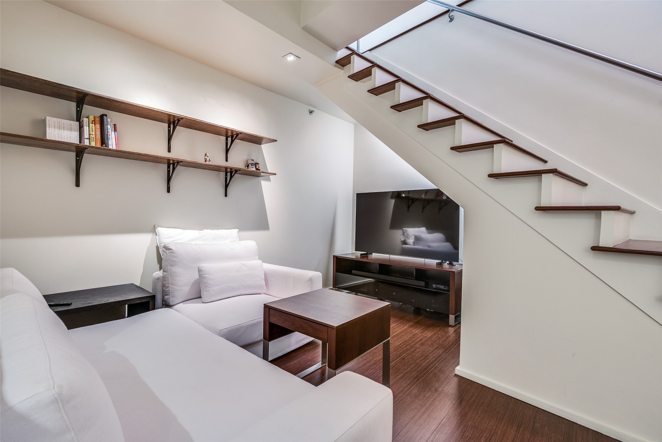 4611 Travis Street 809A