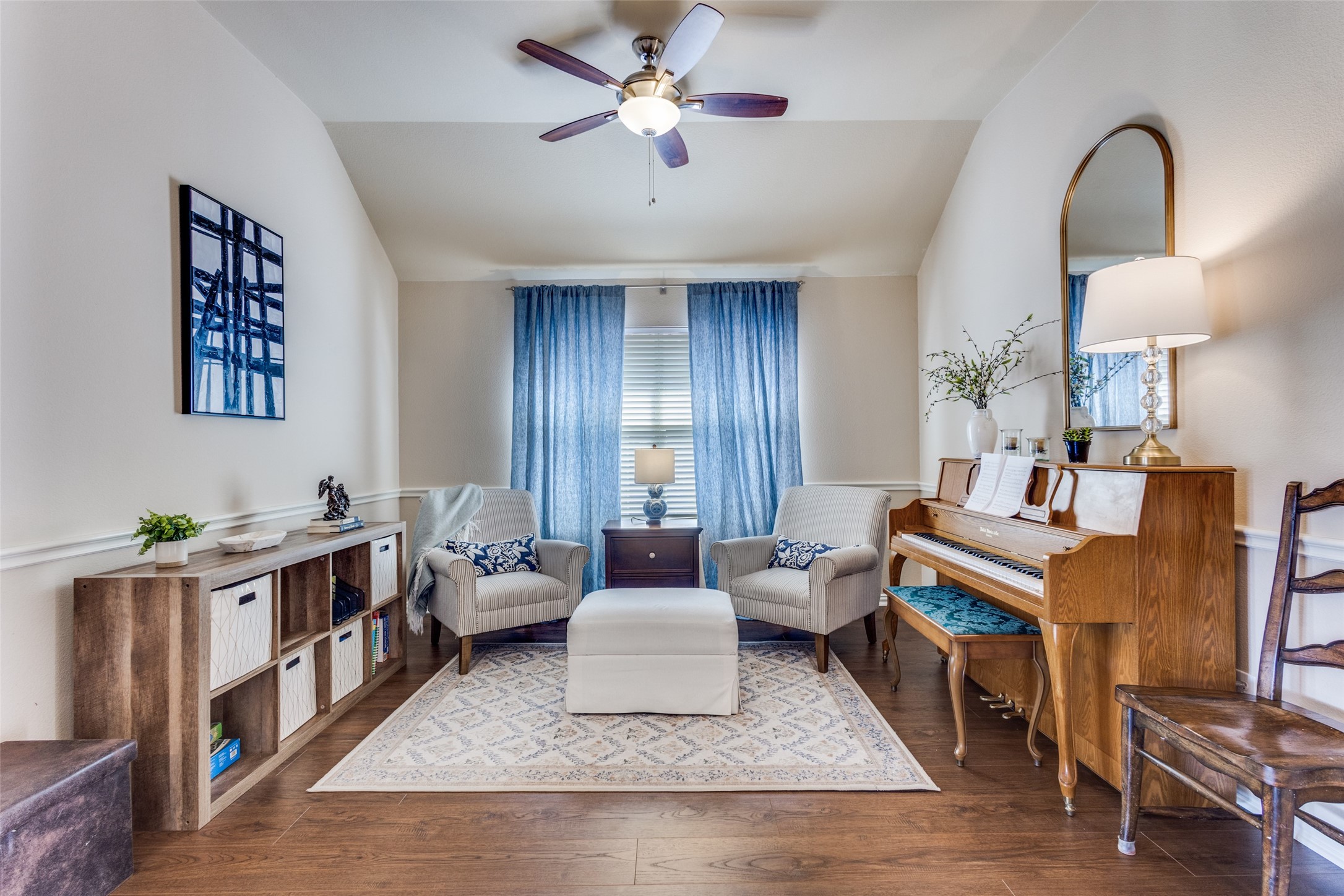 3233 Horizons Drive