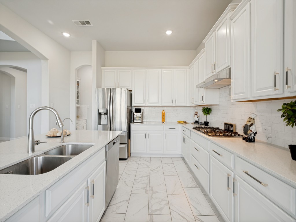 16508 Sunnyland Drive