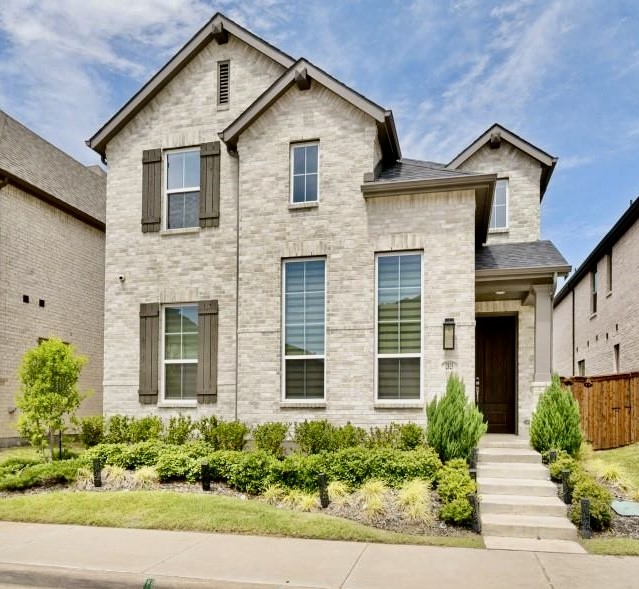 2825 Holland Court