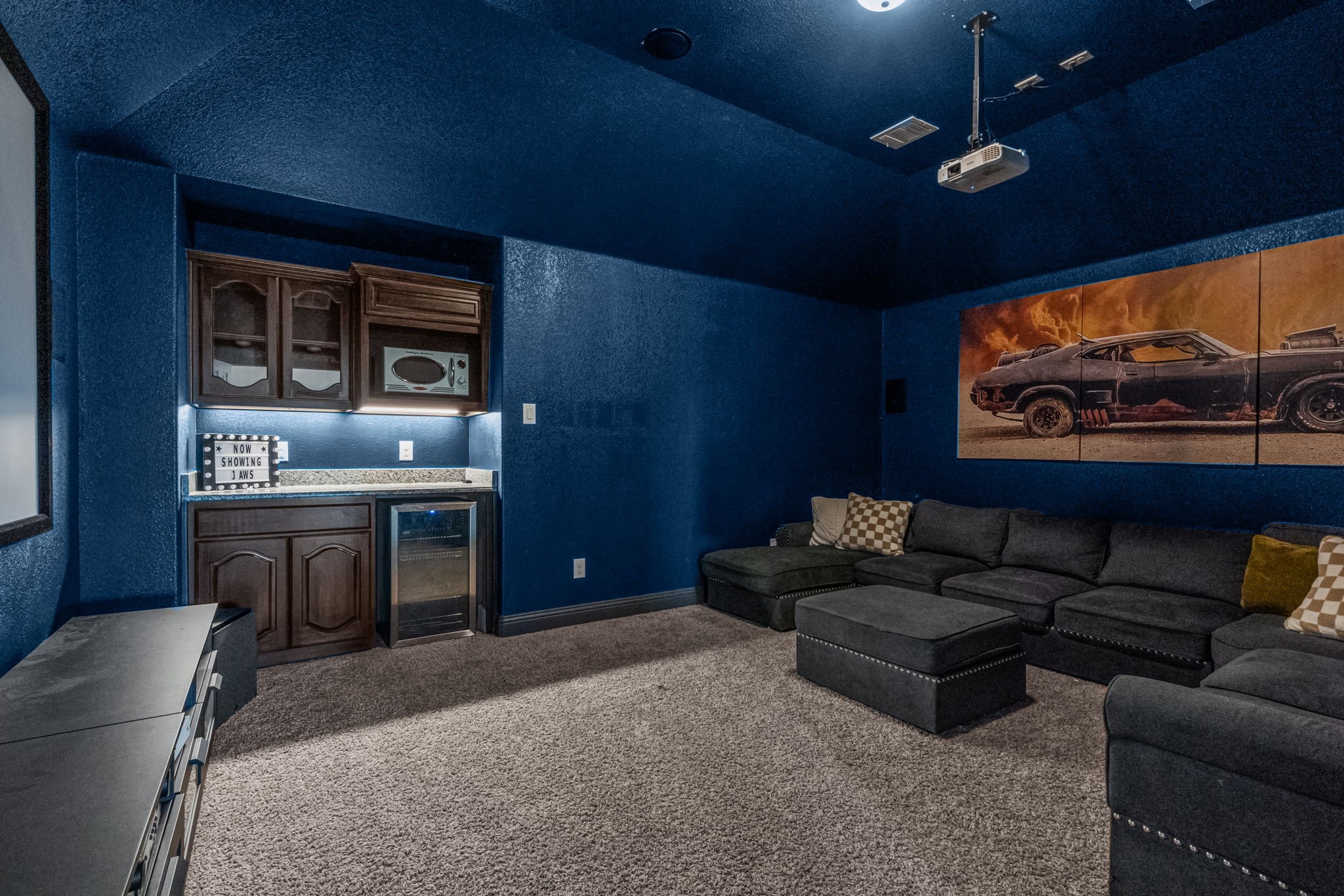 5201 Center Hill Drive