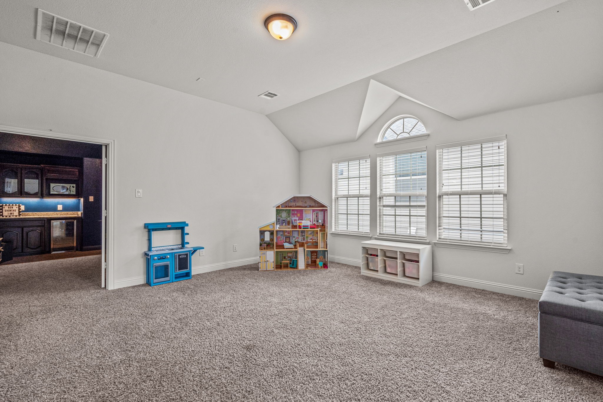 5201 Center Hill Drive
