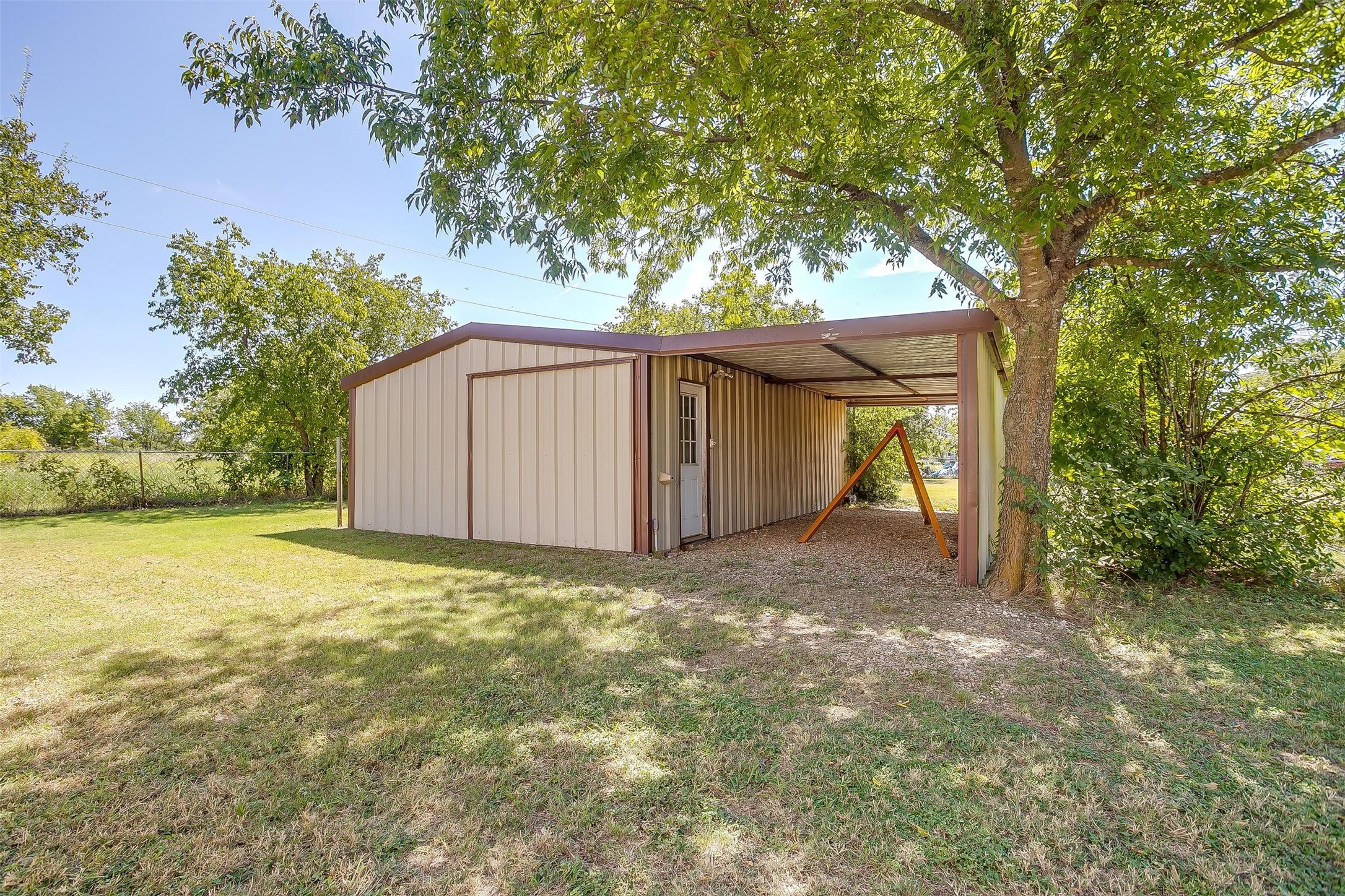 2277 Floyd Hampton Road