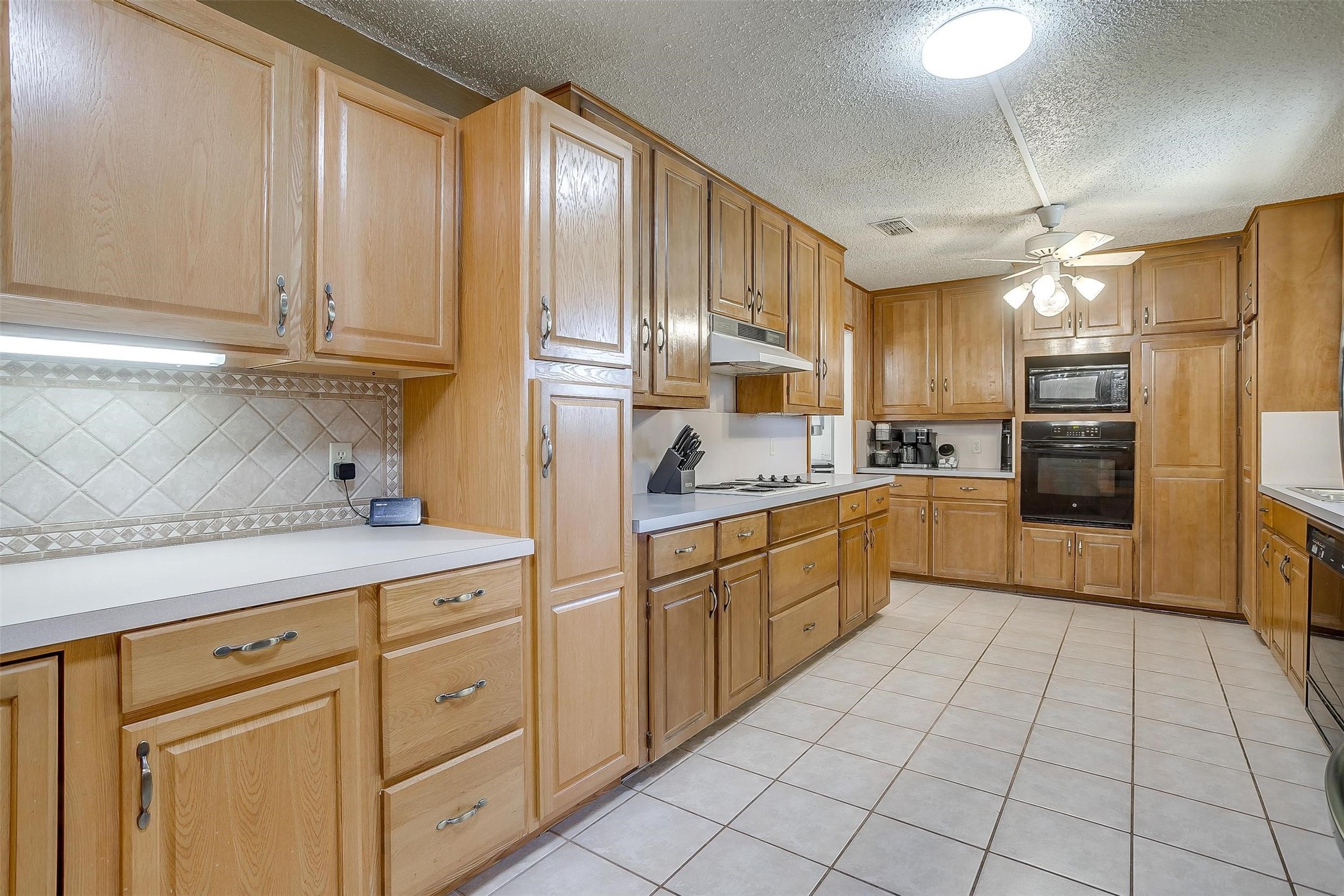 2277 Floyd Hampton Road