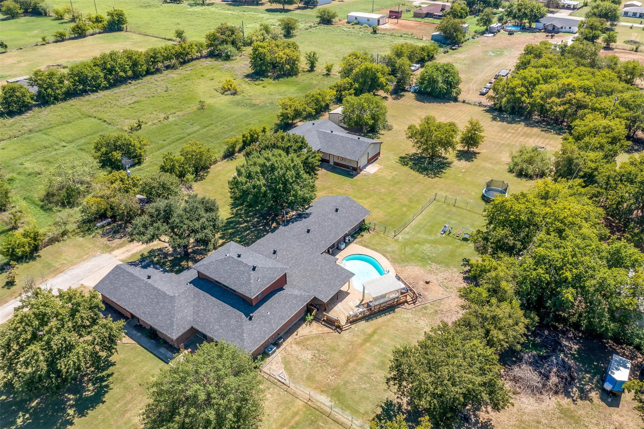 2277 Floyd Hampton Road