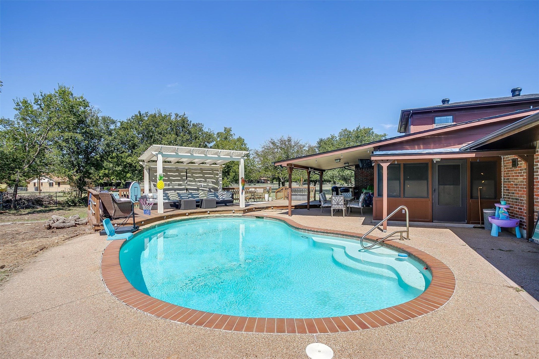 2277 Floyd Hampton Road
