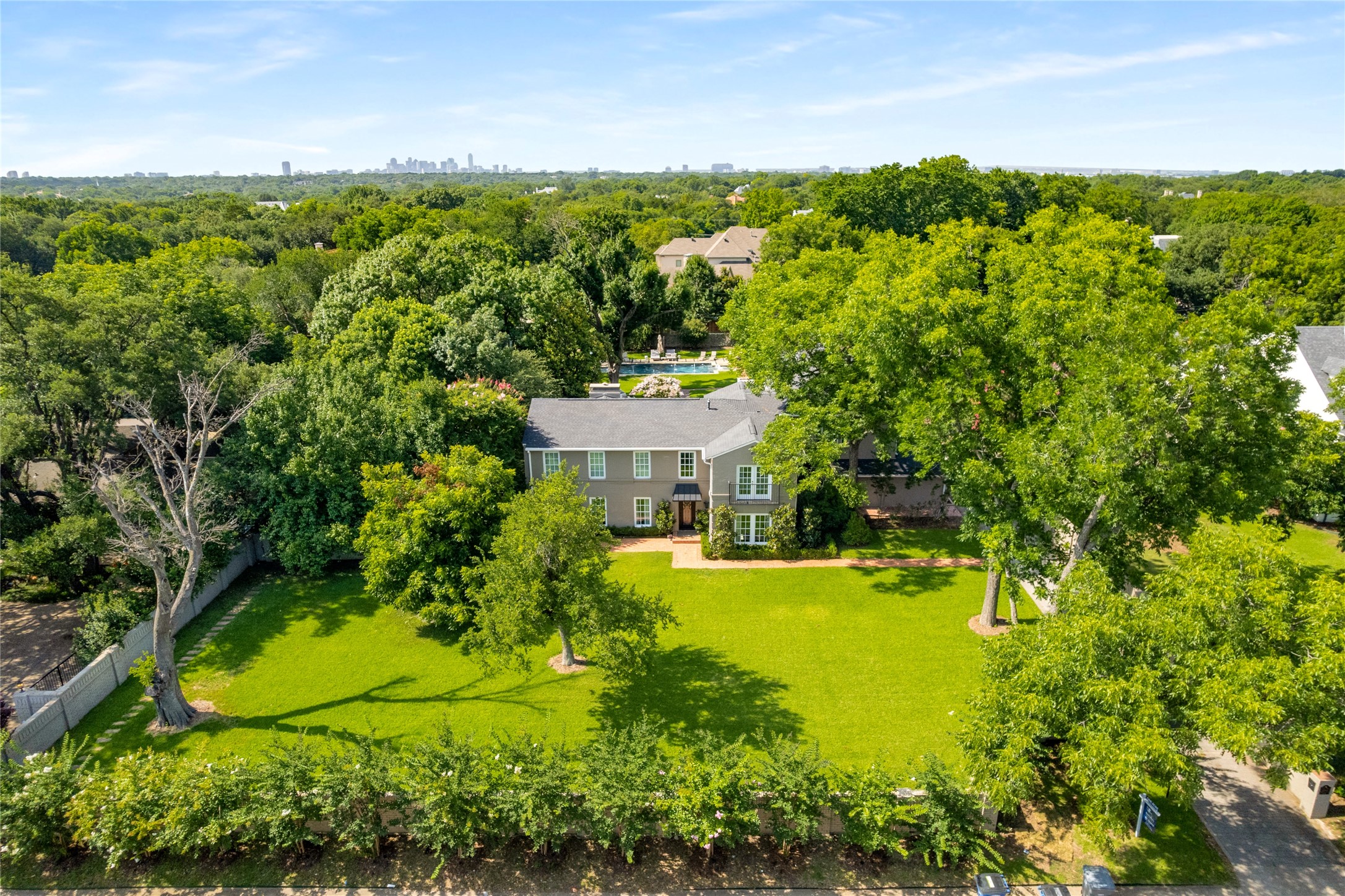 4522 Walnut Hill Lane