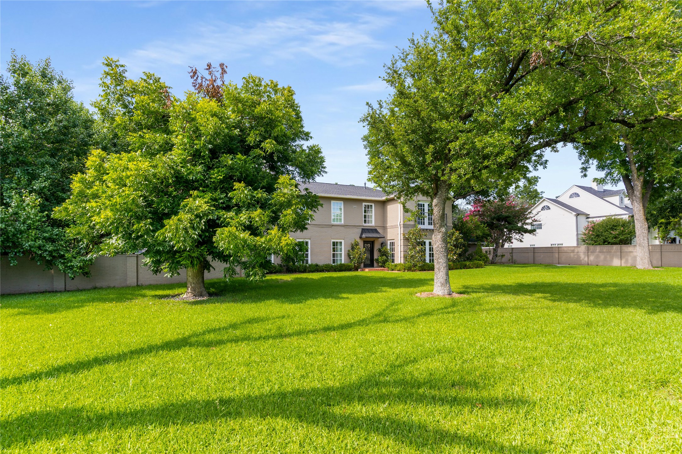 4522 Walnut Hill Lane