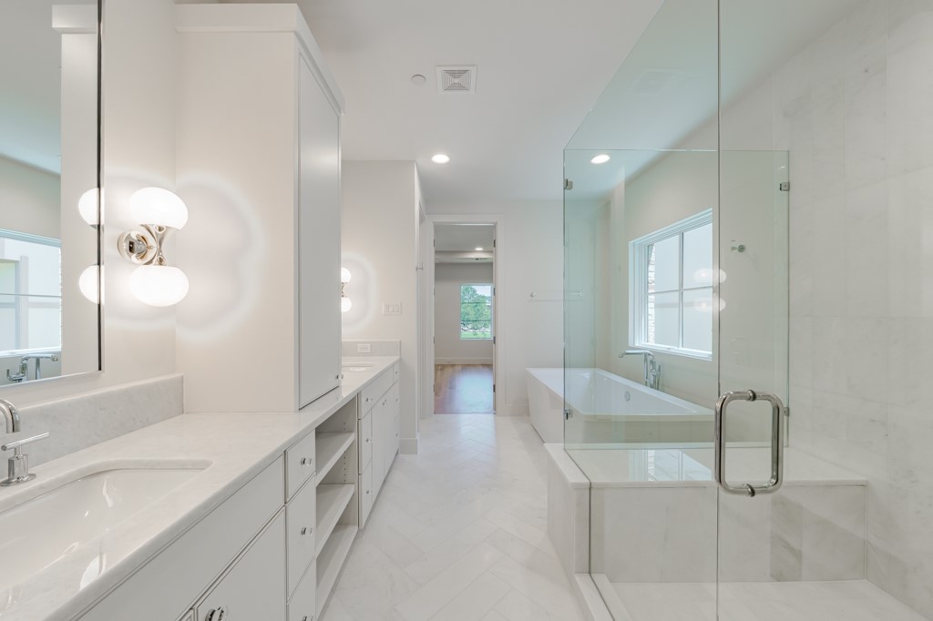 4129 Grassmere