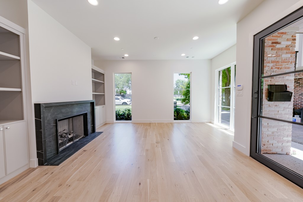 4129 Grassmere