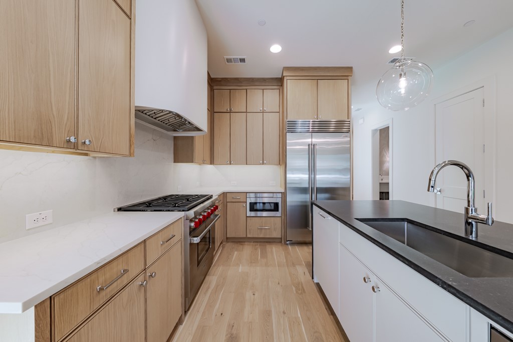 4129 Grassmere
