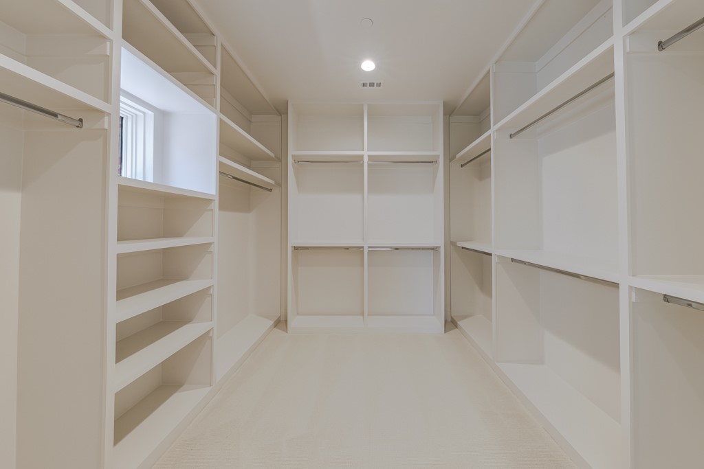 4131 Grassmere Lane