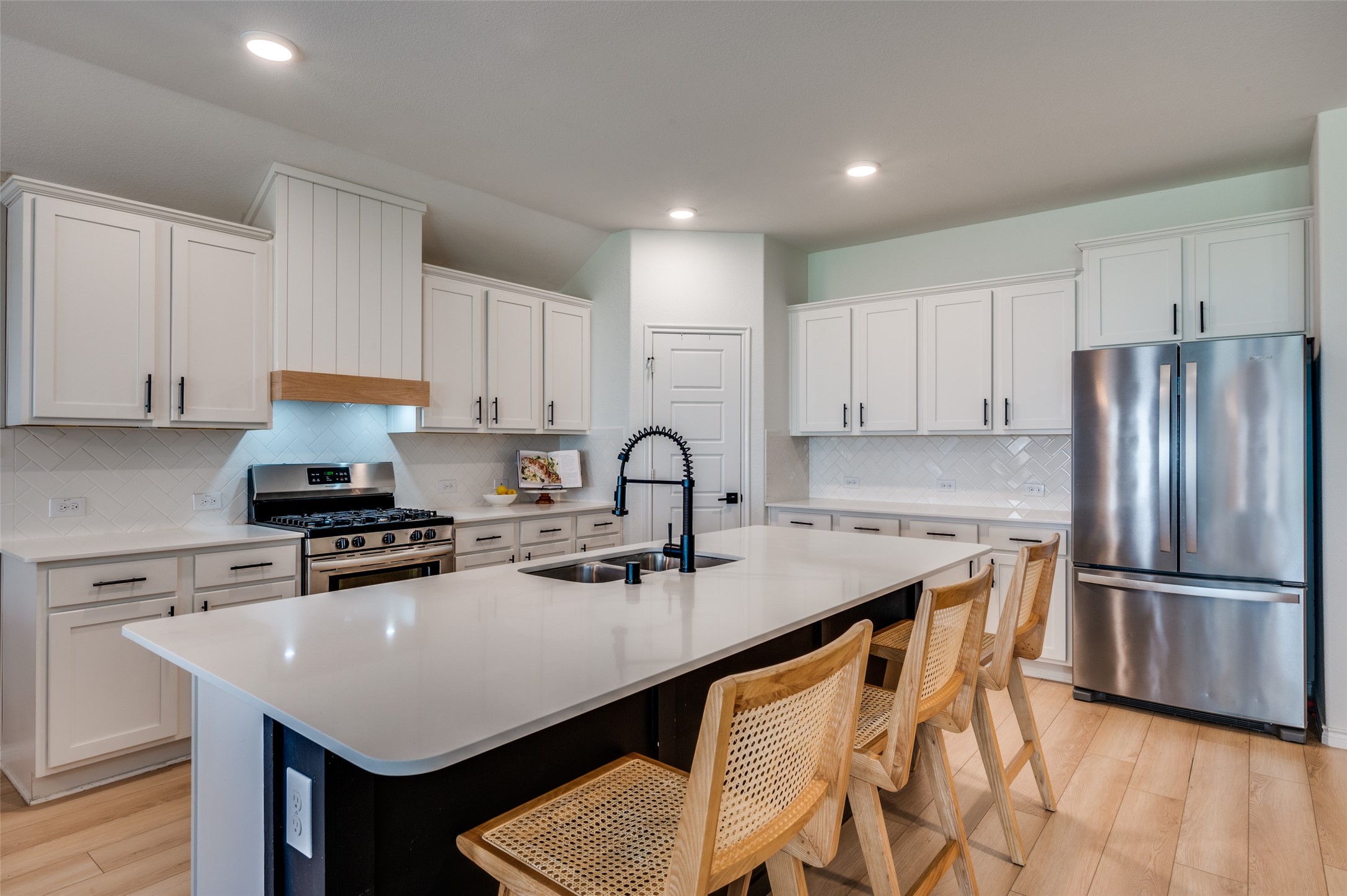 3321 Sabine Drive