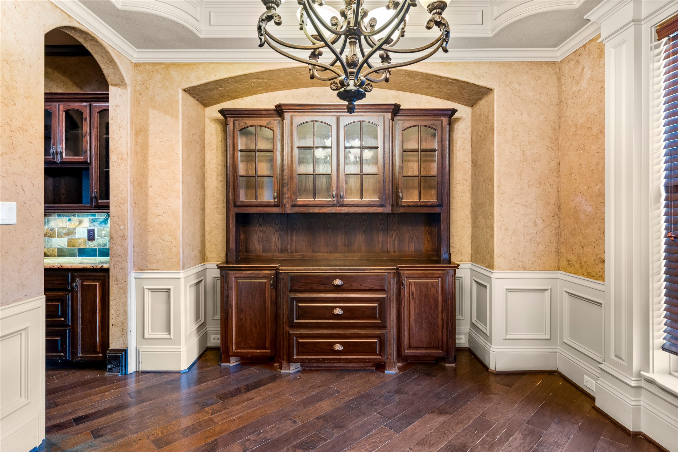 12817 Singleton Drive