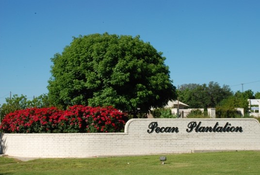 7910 Ravenswood Road