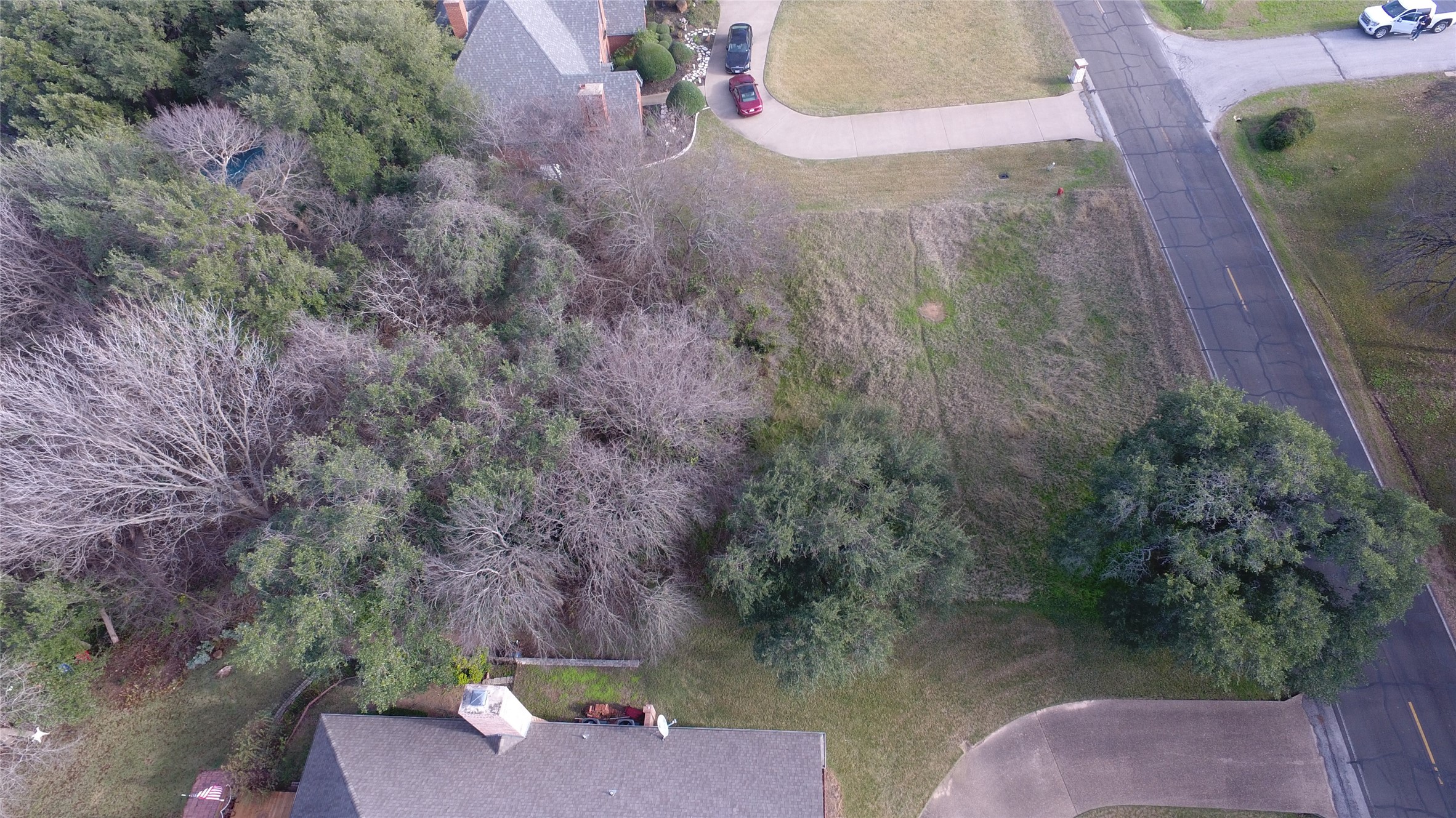 7910 Ravenswood Road