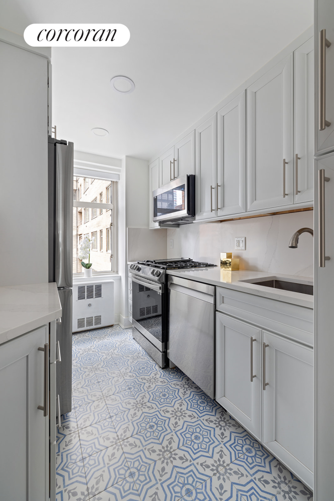200 E 57TH Street 16D