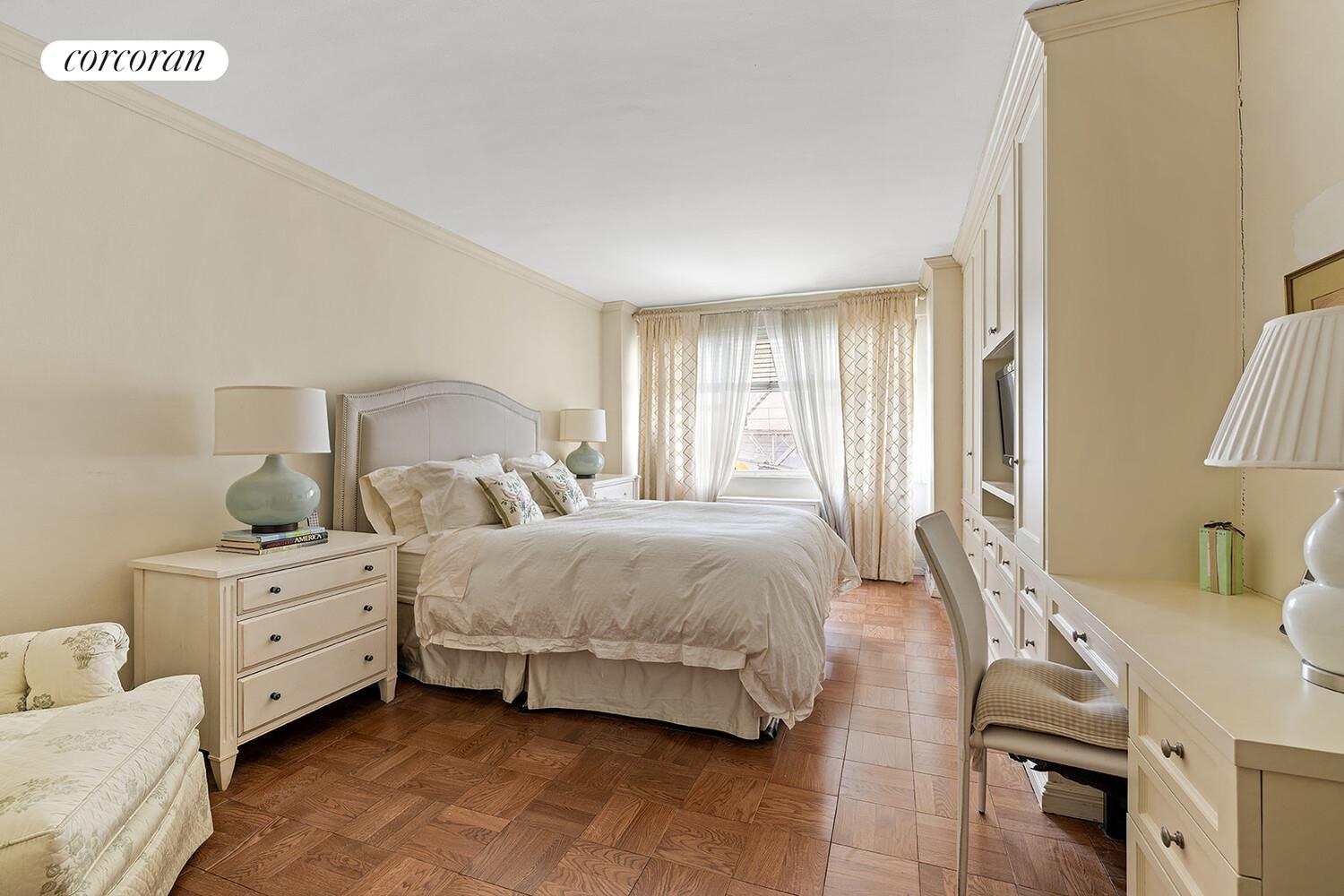 201 E 66TH Street 2D