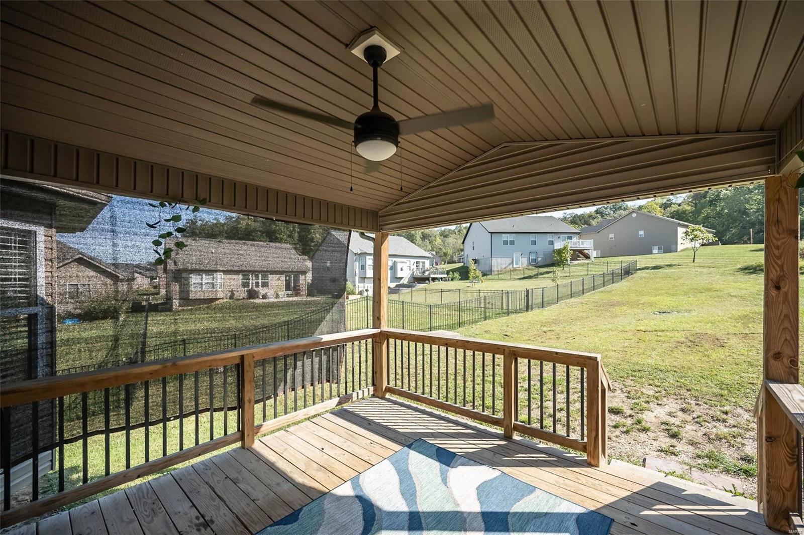 1382 Farnman Drive