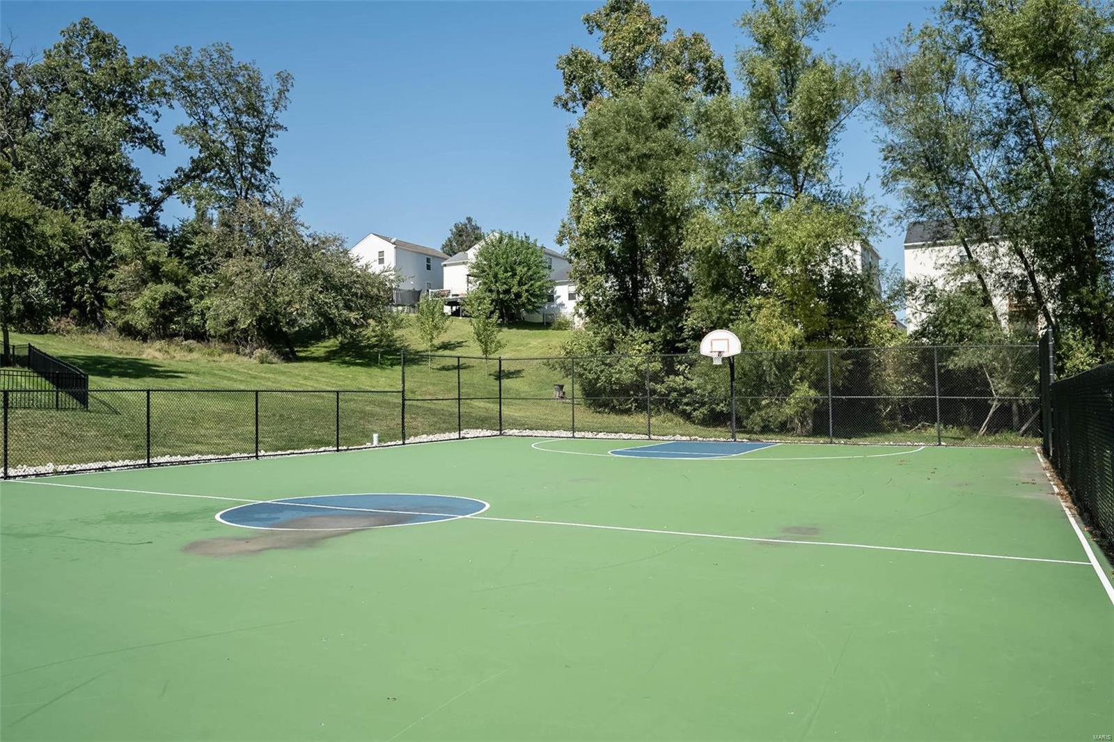 1382 Farnman Drive