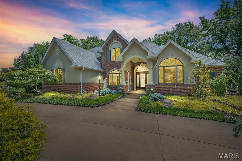 718 River Hills Drive