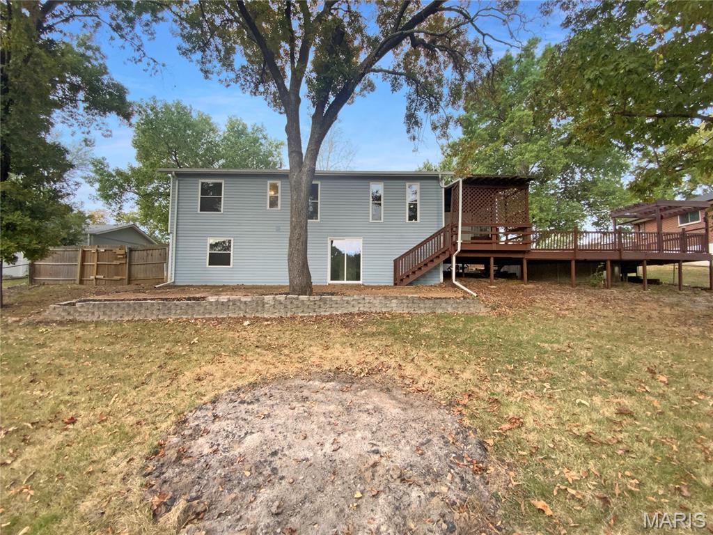 2132 Ridgedale Drive