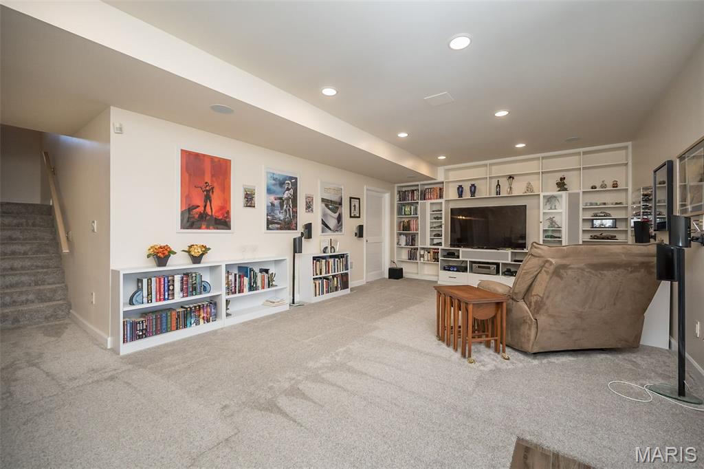 728 Grandview Ridge Court