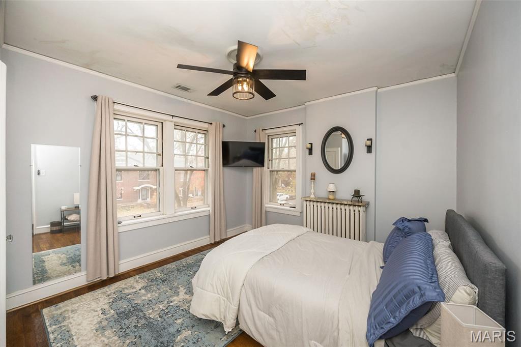 6603 Pershing Avenue