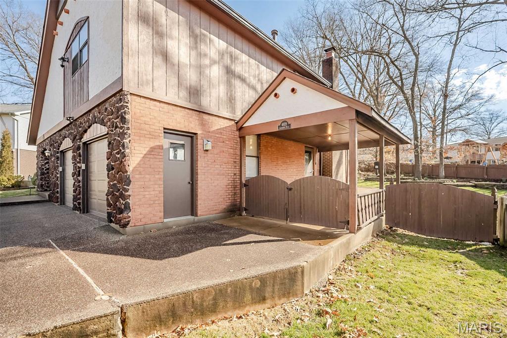 4829 Gatesbury Drive