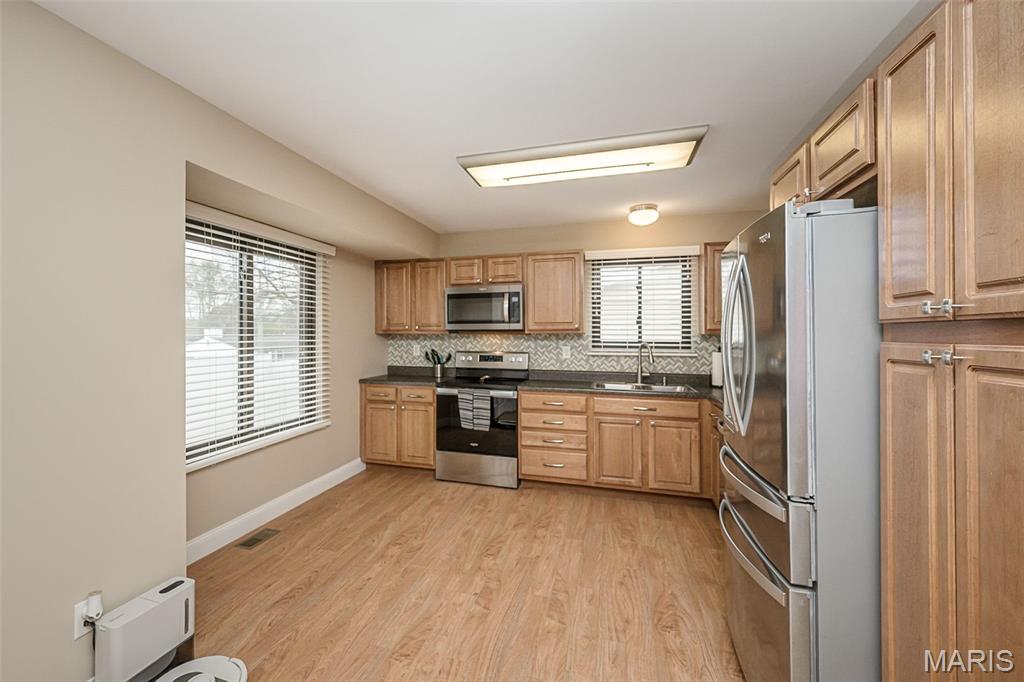 1226 Kings Trail Lane