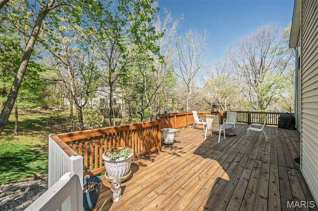 1529 Paradise Valley Drive