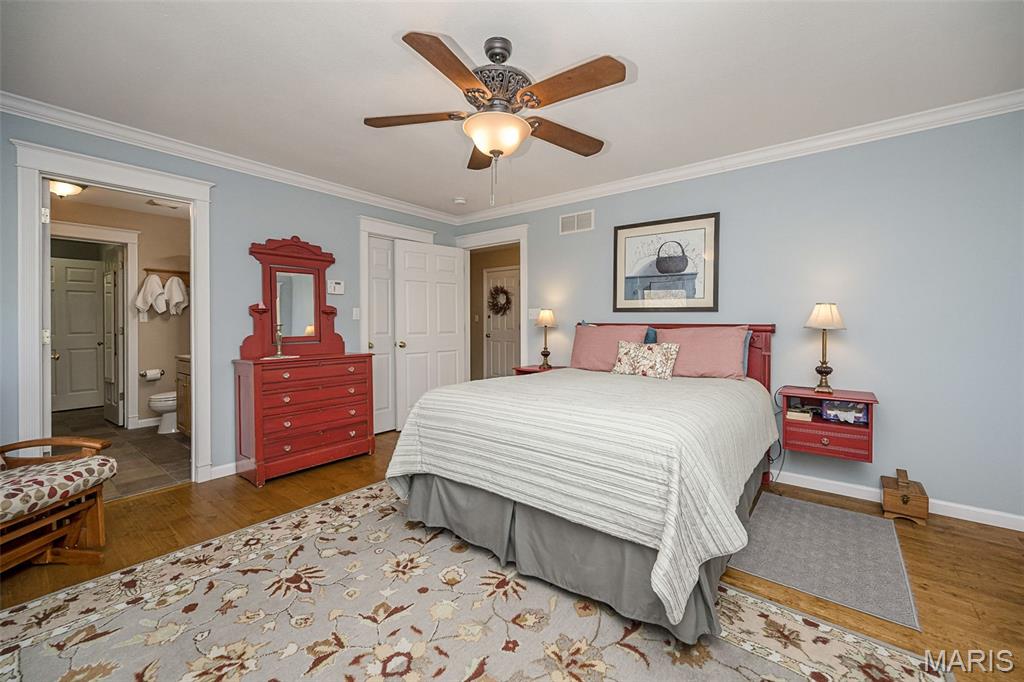 1529 Paradise Valley Drive