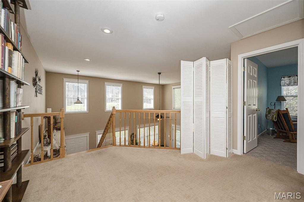 1529 Paradise Valley Drive