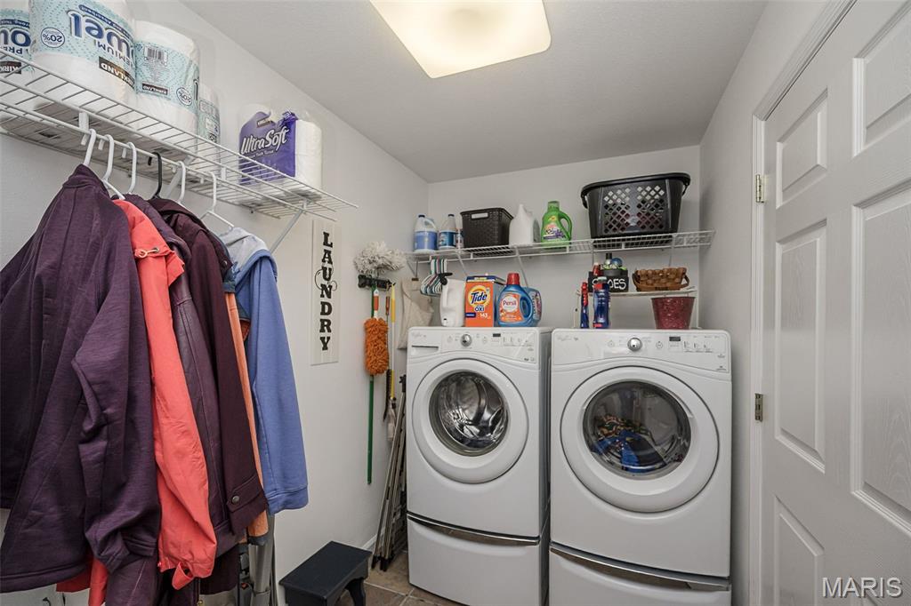 1529 Paradise Valley Drive