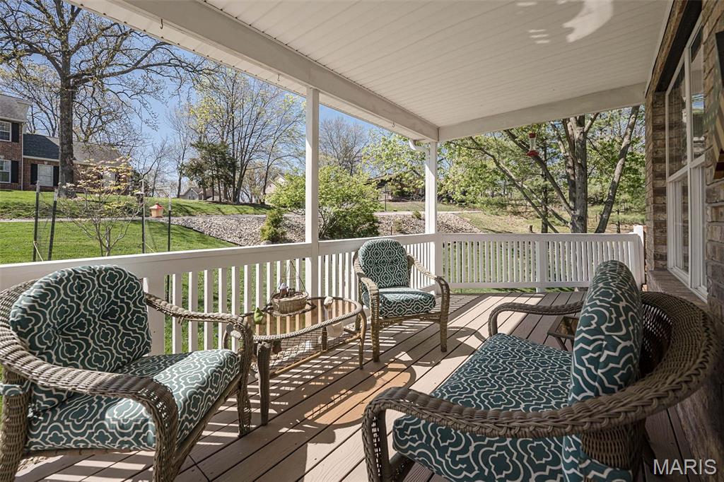 1529 Paradise Valley Drive