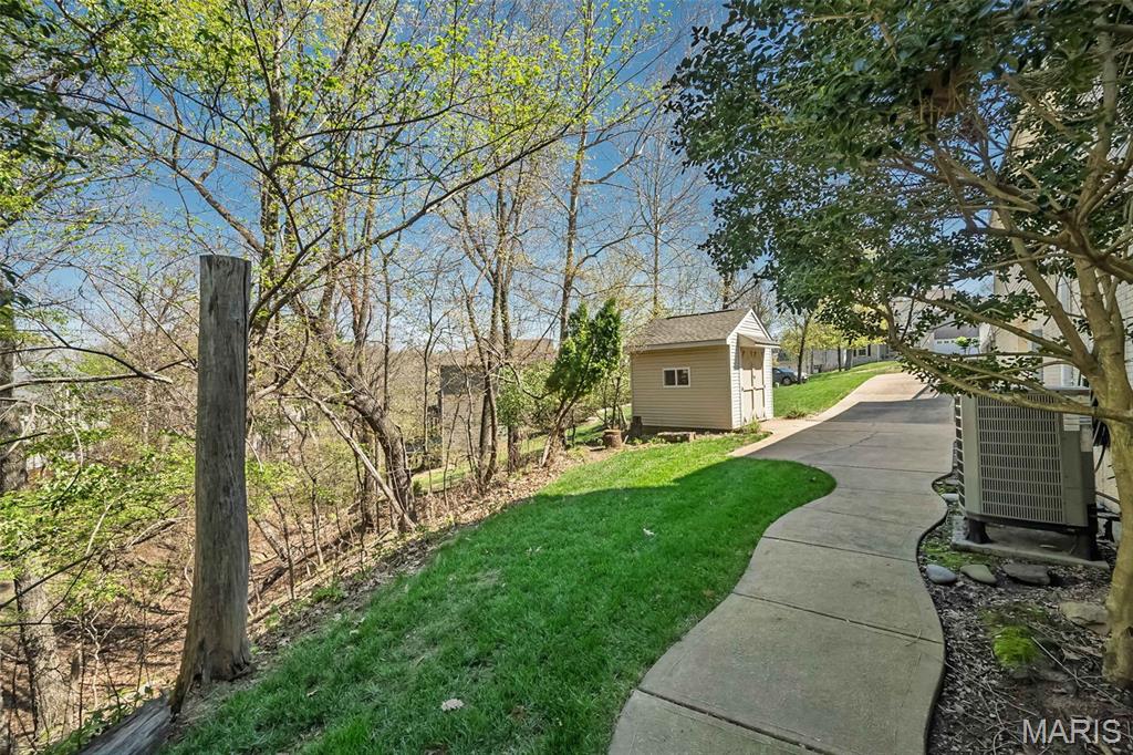 1529 Paradise Valley Drive