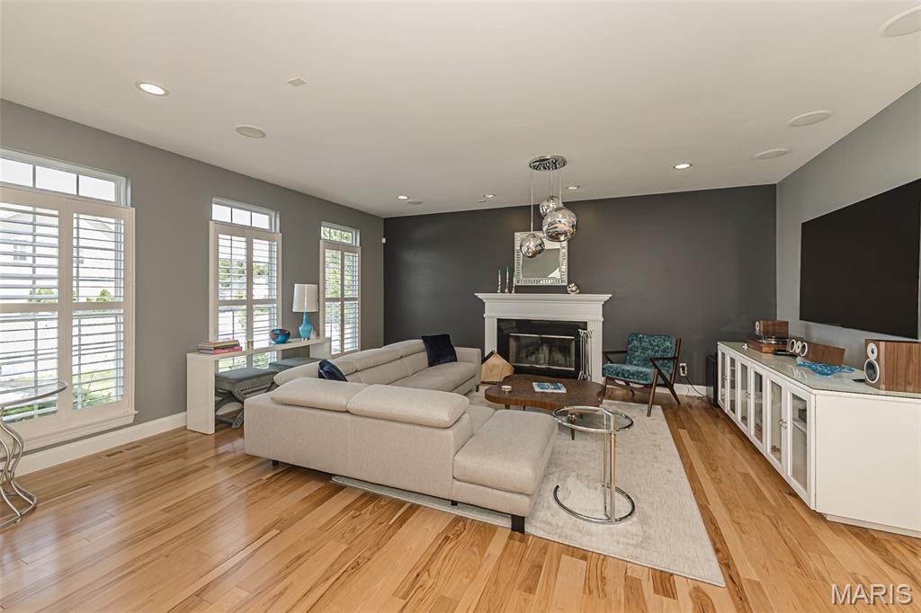 46 Heritage Pointe Circle