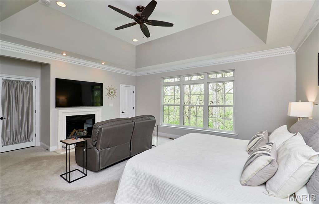 1275 Diamond Valley Drive